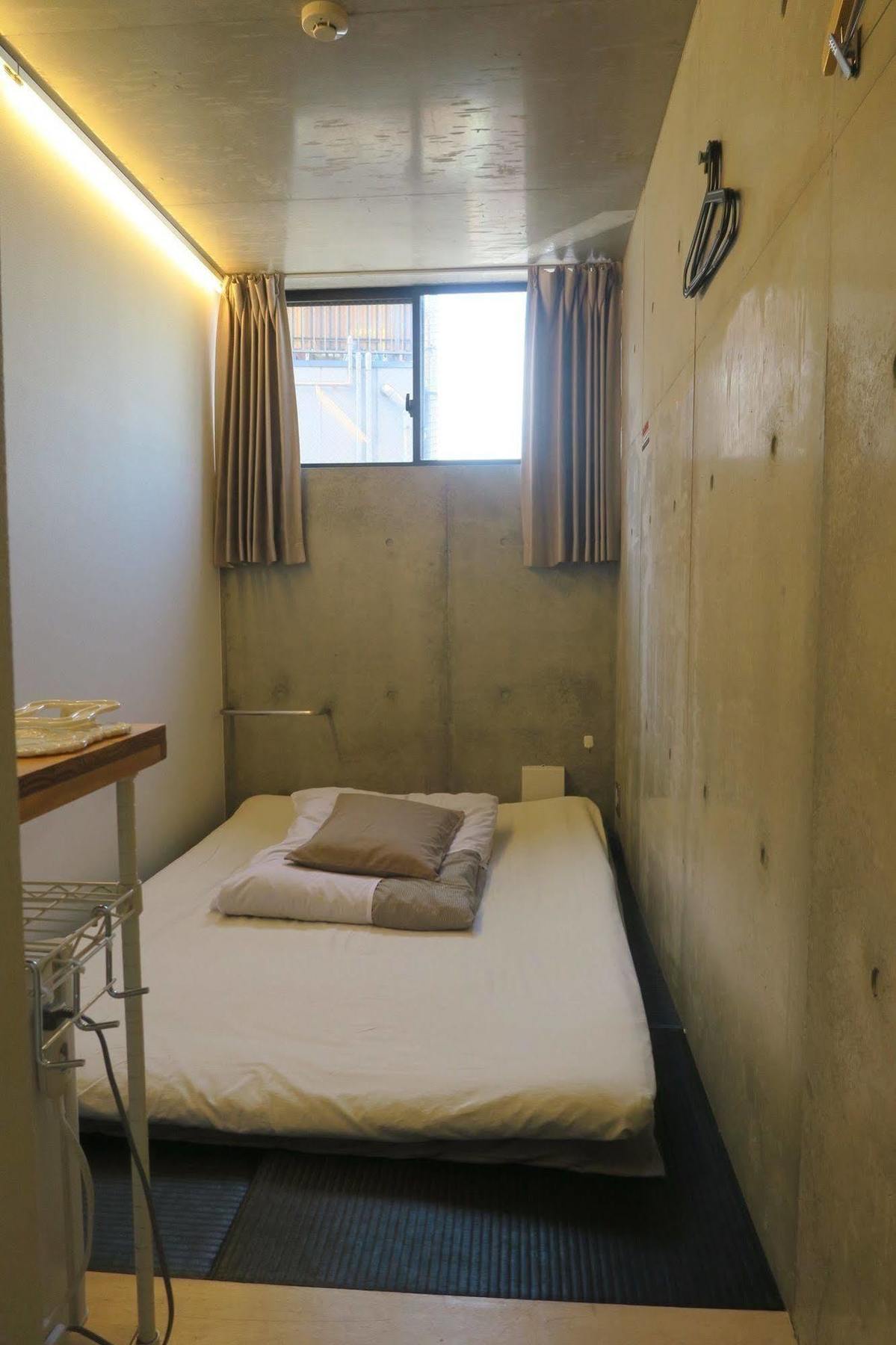 Kangaroo Hotel Tokyo Exterior photo