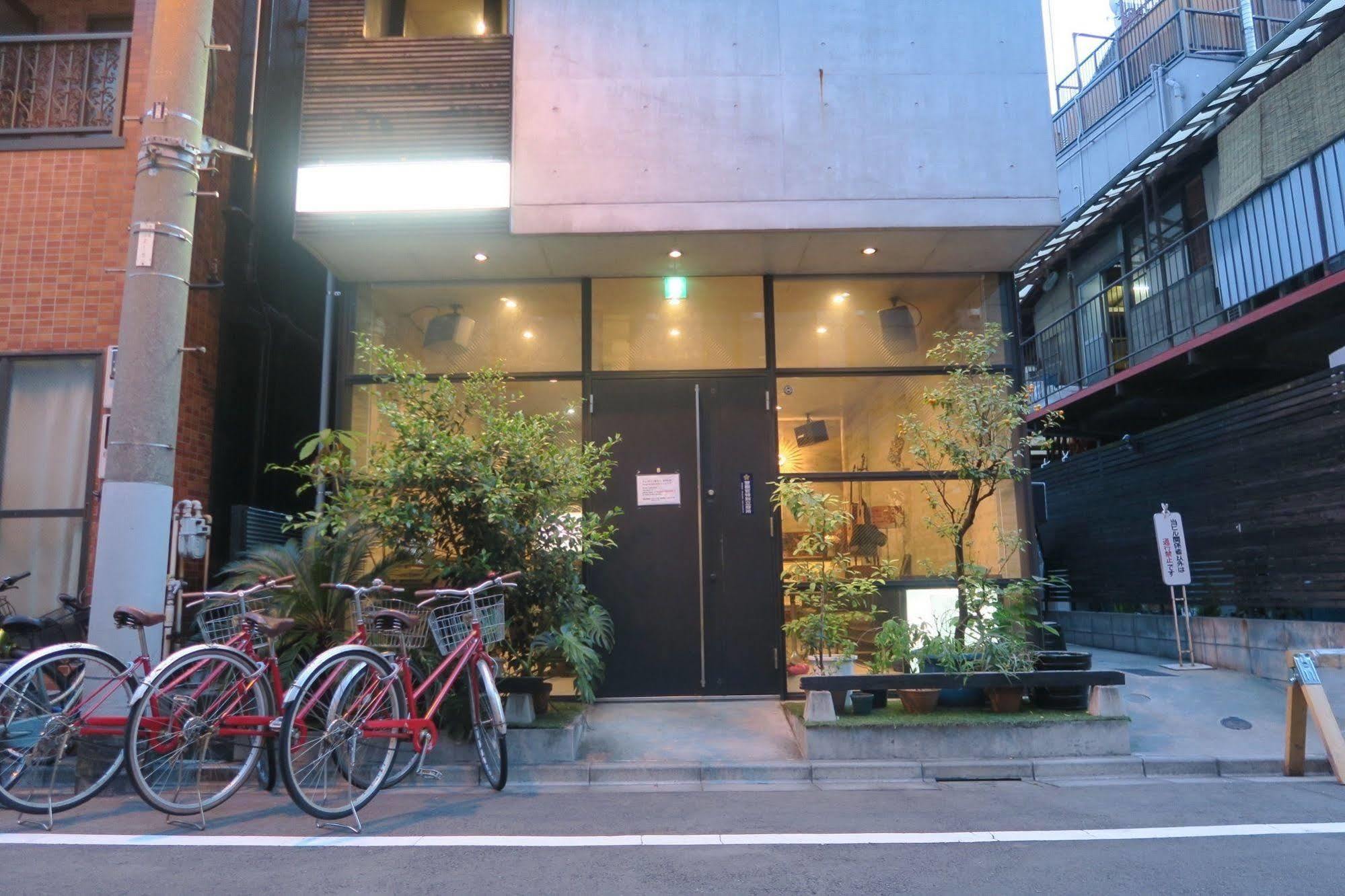Kangaroo Hotel Tokyo Exterior photo