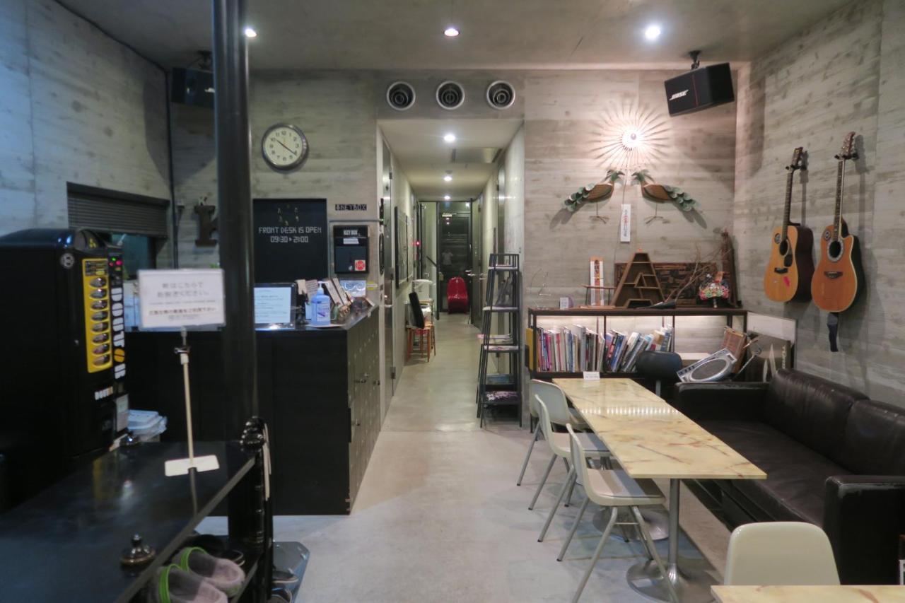 Kangaroo Hotel Tokyo Exterior photo