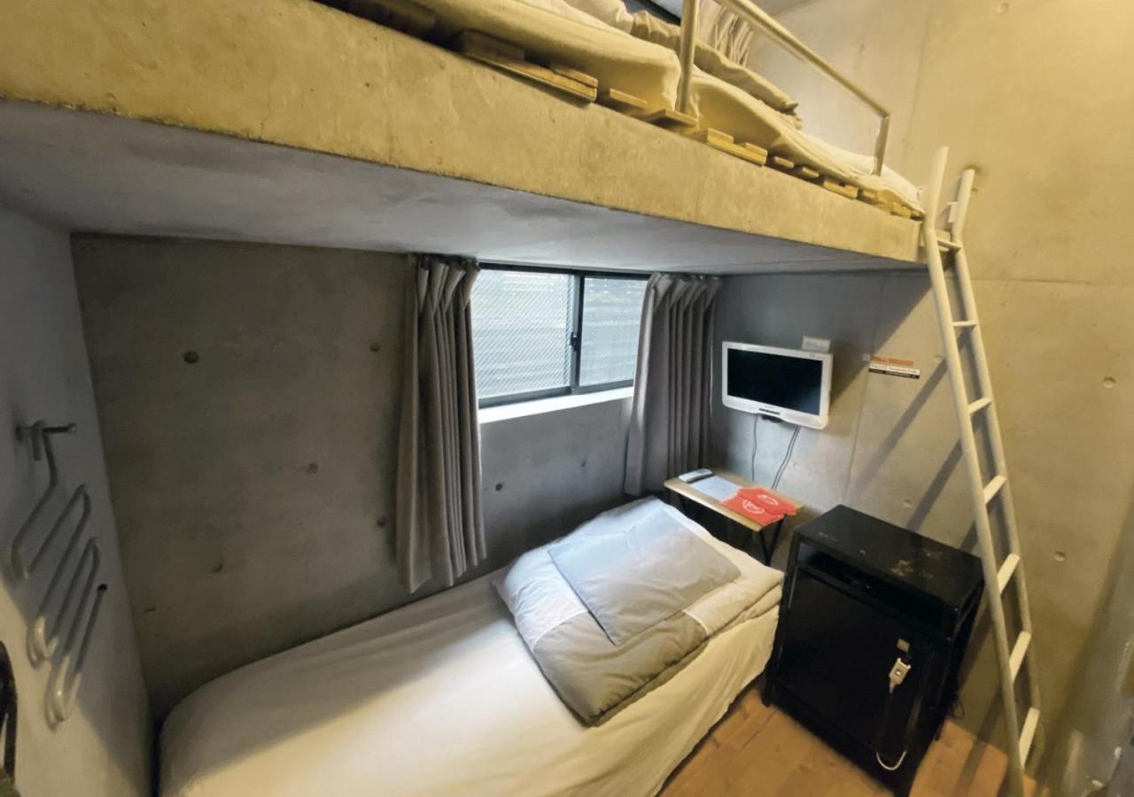 Kangaroo Hotel Tokyo Exterior photo