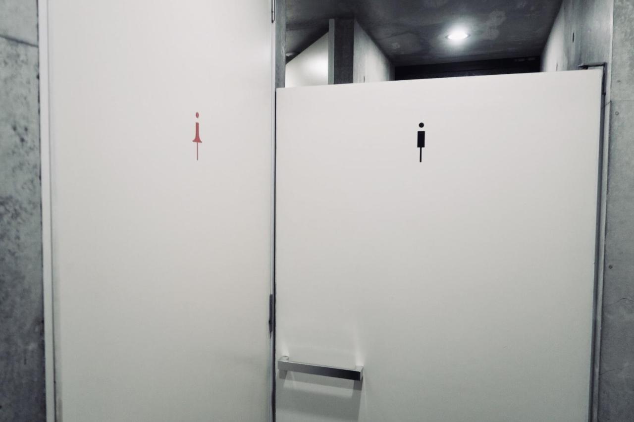 Kangaroo Hotel Tokyo Exterior photo